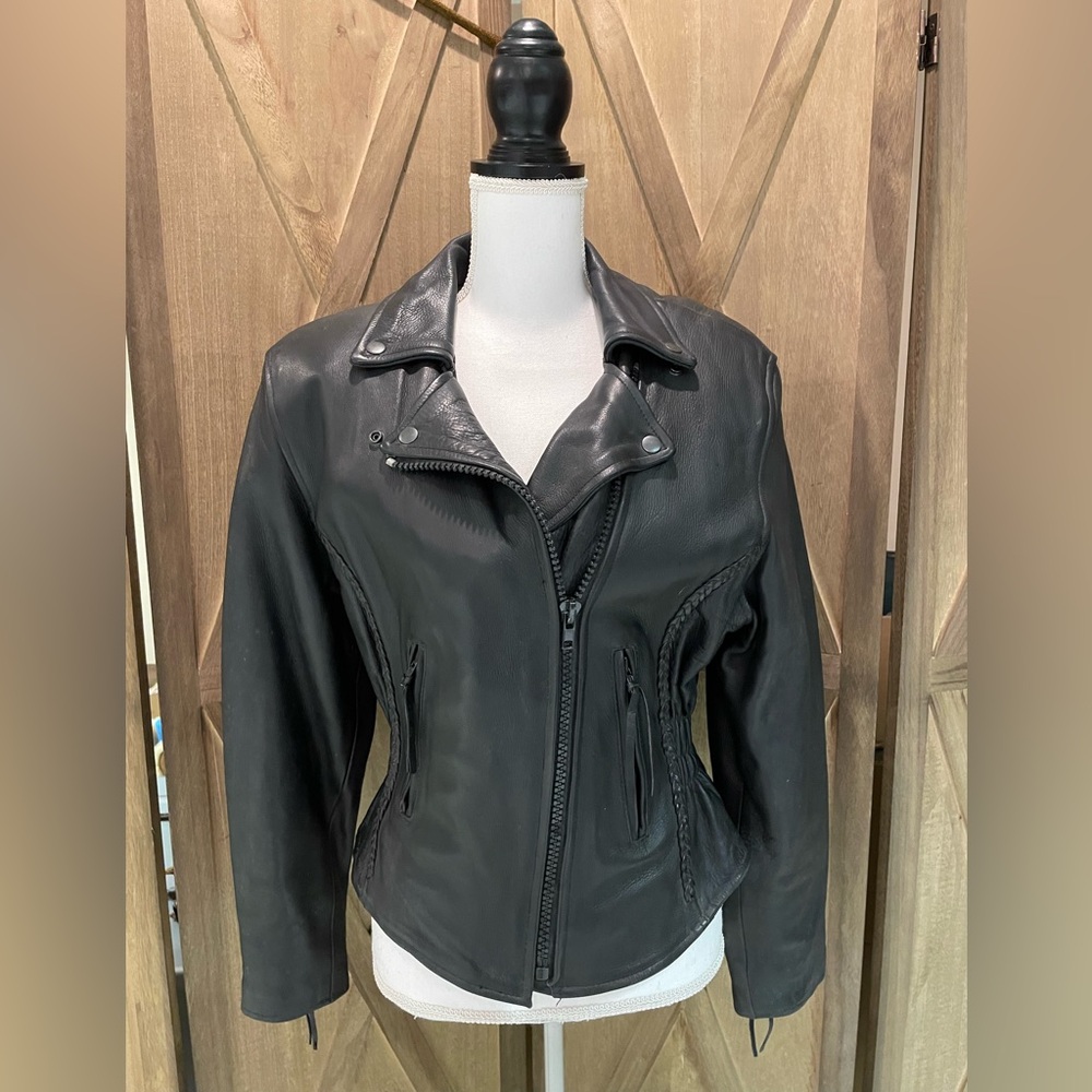 Vtg 90’s Black Leather Women's jacket S motorcycle w/ braiding smocked back